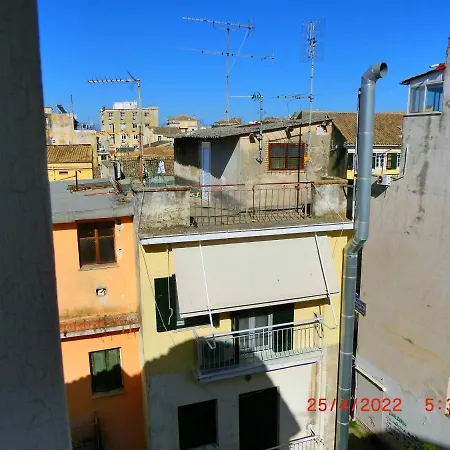 Ami's House Only For Women Dormer Corfu (city)