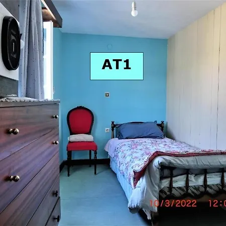 Ami's House Only For Women Dormer Corfu (city)