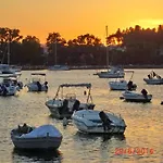 Ami's House Only For Women Dormer Hostel Corfu (city)