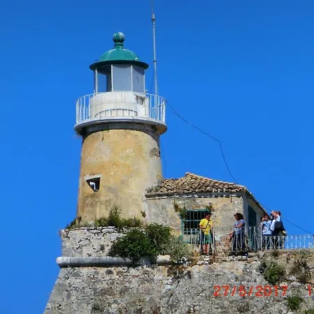 Ami's House Only For Women Dormer ホステル