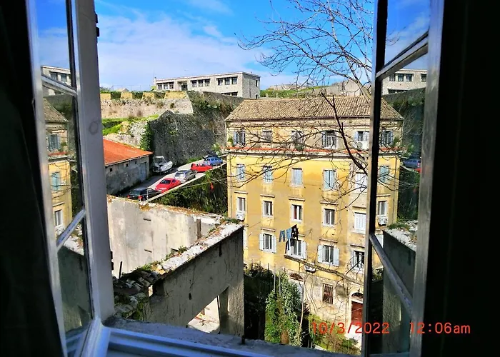 Ami's House Only For Women Dormer Hostel Corfu (city)