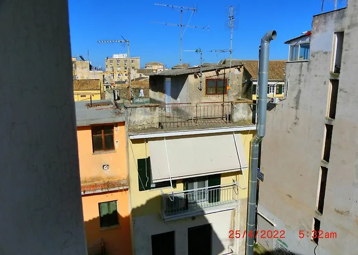 Ami's House Only For Women Dormer Corfu (city)