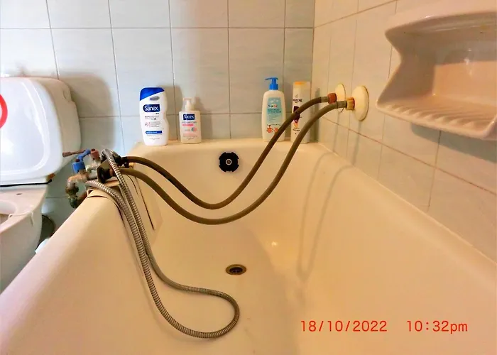 Hostel Ami's House Only For Women Dormer Corfu (city)