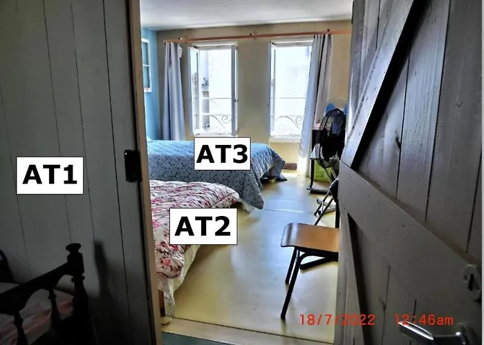 Ami's House Only For Women Dormer Corfu (city)