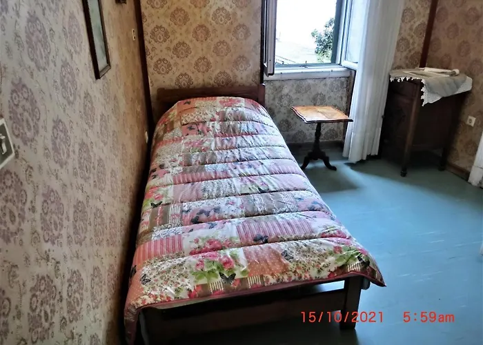 Ami's House Only For Women Dormer * Corfu (city)