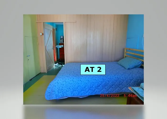 Ami's House Only For Women Dormer Corfu (city)